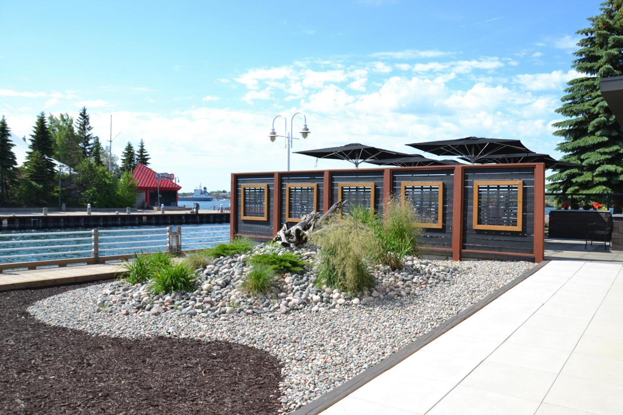 Delta Hotels by Marriott Sault Ste. Marie Waterfront Exterior foto